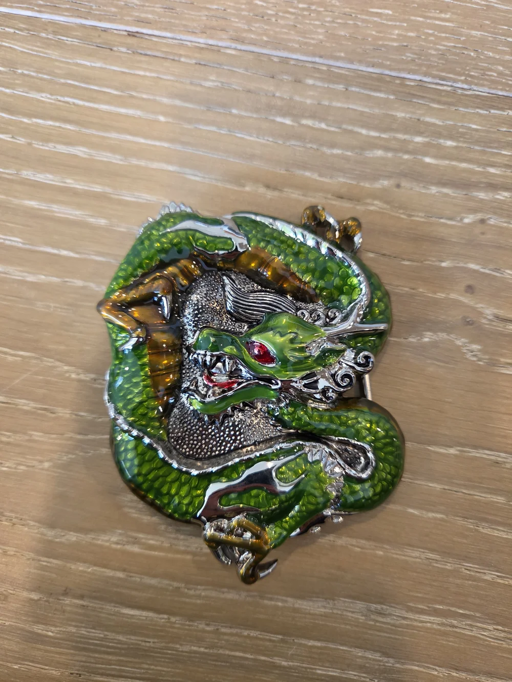 Green Enamel 3D Chinese Dragon Belt Buckle Red Eye Silver Tone
